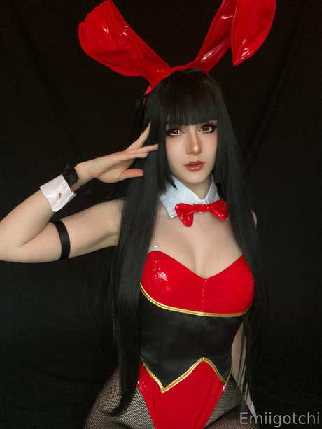 Alasti lekkinud OnlyFans-i pilt Emiigotchi