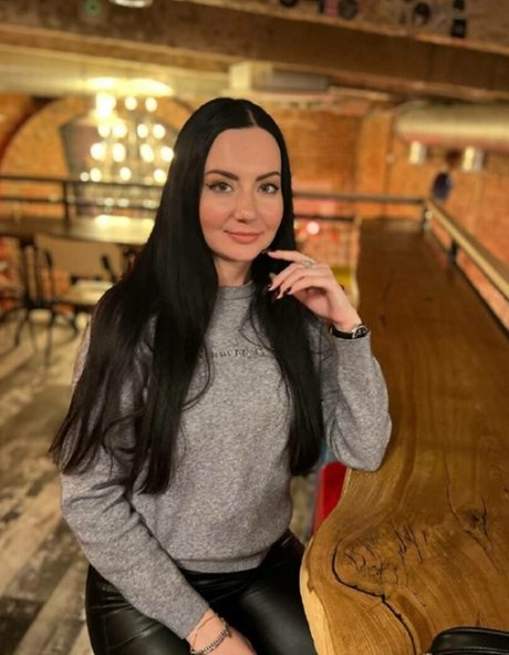 Nahá fotka uniklých OnlyFans od Asmr Kate Lullaby