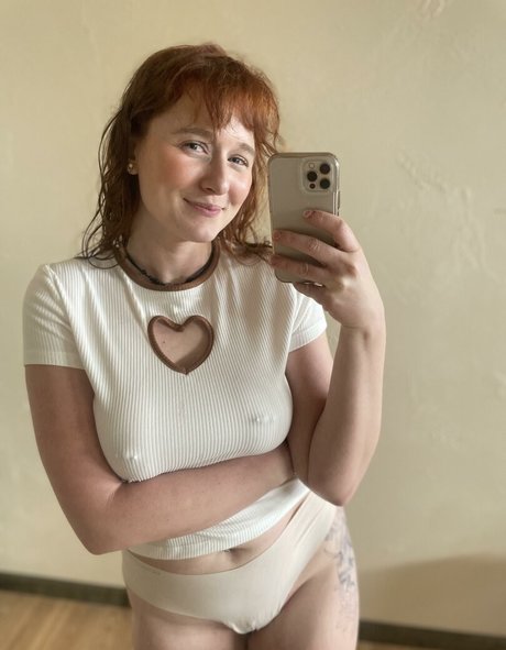 Foto nua vazada do OnlyFans de Cosmonaughtie