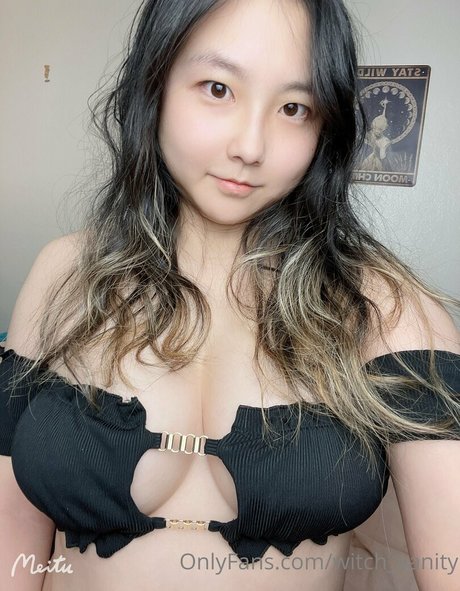 Naken läckt OnlyFans-bild av Witchvanity