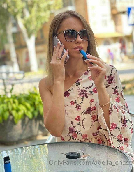 Abellachase naked leaks OnlyFans pic