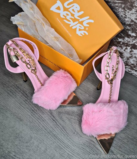 Naken läckt OnlyFans-bild av Furprincess