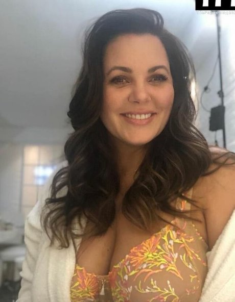 Alaston vuotanut OnlyFans-kuva Paula Lambert