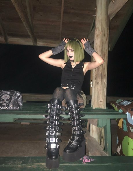 Vampviolet naked leaks OnlyFans pic