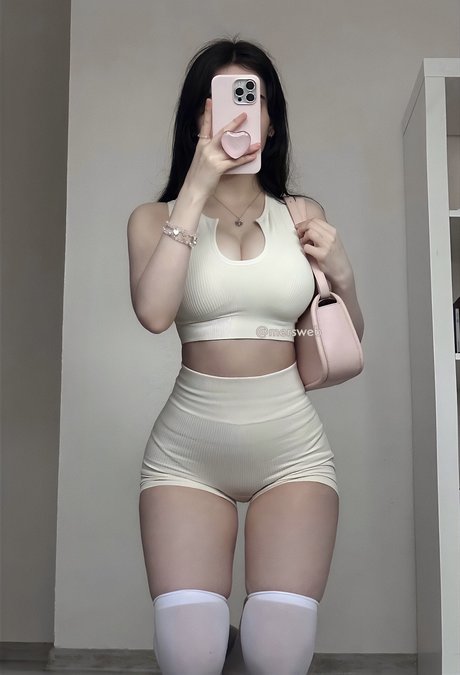 Nagie wyciekłe zdjęcie OnlyFans od Mersweb