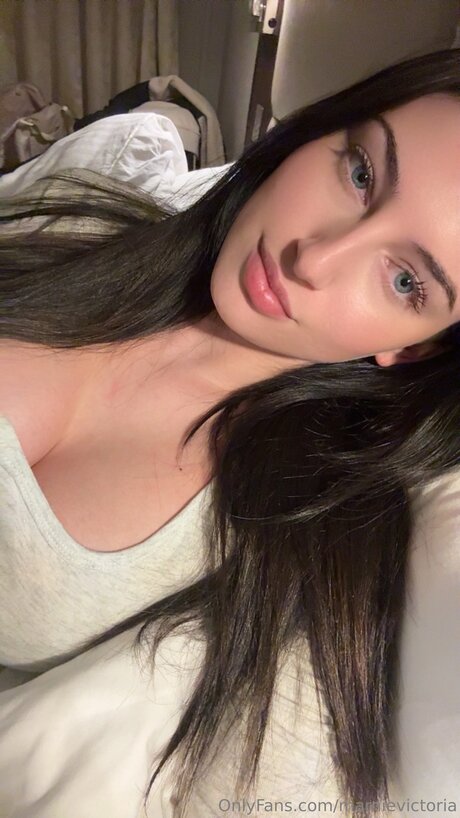 Nahá fotka uniklých OnlyFans od Marnievictoria