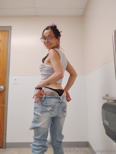 Savagesiren naked leaks OnlyFans pic