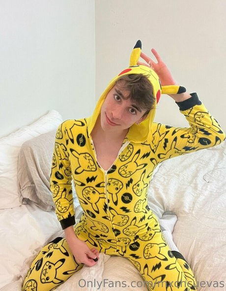 Mxchcuevas naked leaks OnlyFans pic