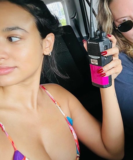 Emily Tosta OnlyFans 유출 누드 사진