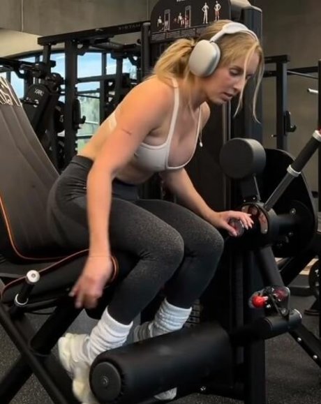 Foto nua vazada do OnlyFans de Jay Schilter