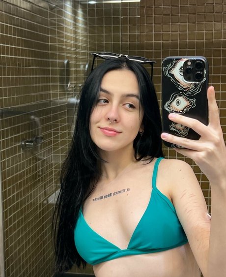 Nacktes geleaktes OnlyFans-Foto von Doarda