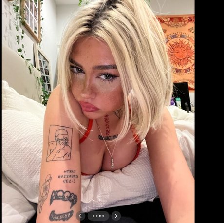 Nahá fotka uniklých OnlyFans od Sashastevenx