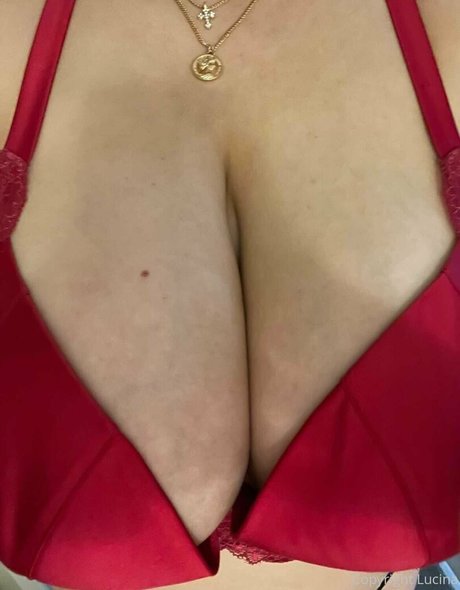 Foto desnuda filtrada de OnlyFans de Uktittygoddess