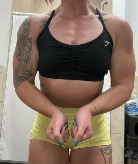 Noplainjane OnlyFansリークヌード写真