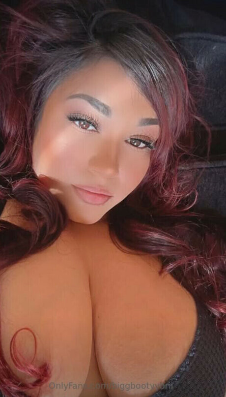 Foto desnuda filtrada de OnlyFans de Biggbootyybrii