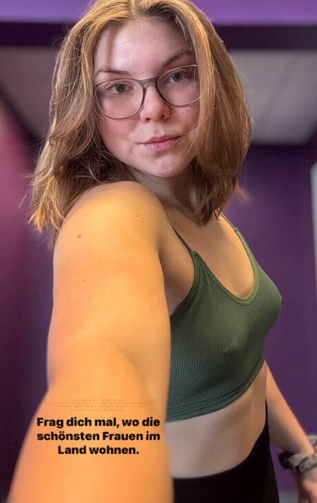 Anne Sttzner OnlyFansリークヌード写真