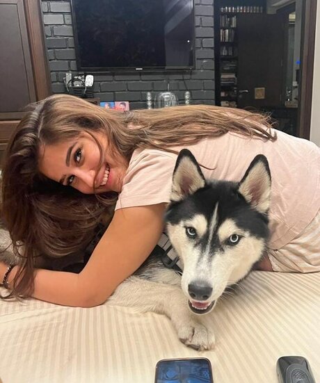 Rasha Thadani naked leaks OnlyFans pic