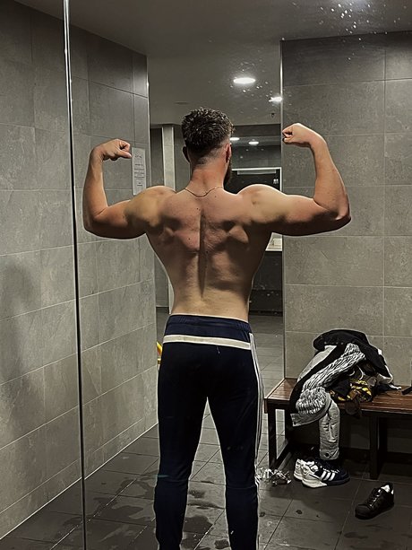 Malik naked leaks OnlyFans pic