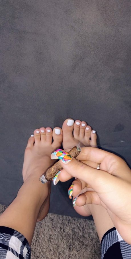 Itsamiracle naked leaks OnlyFans pic