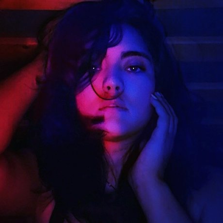 Naakte gelekte OnlyFans-foto van Maria