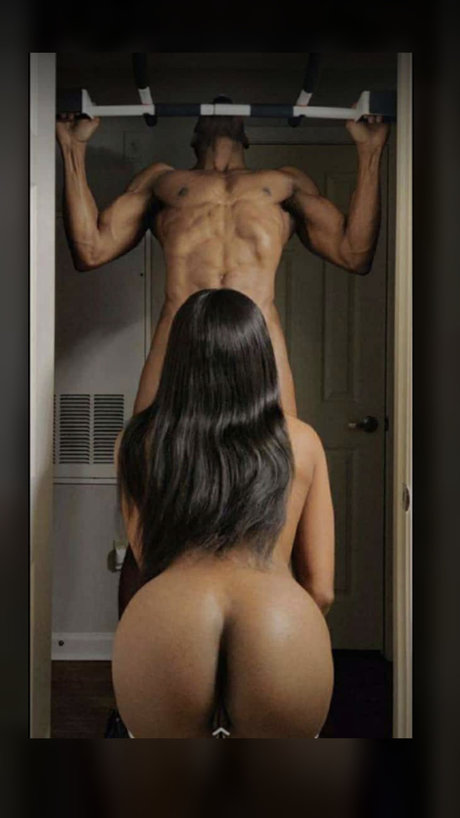 Foto desnuda filtrada de OnlyFans de Bellaaa