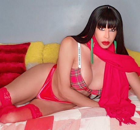 Celine Cavalli OnlyFansリークヌード写真