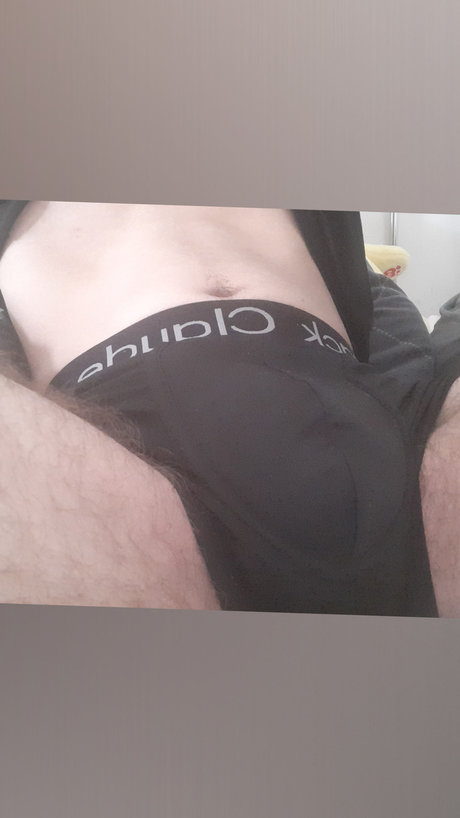 Alasti lekkinud OnlyFans-i pilt Jayden Boland