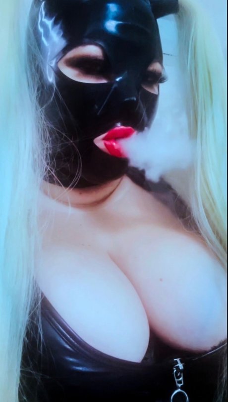 Mistress Royale Femdom Findom Ruinatrix OnlyFansリークヌード写真