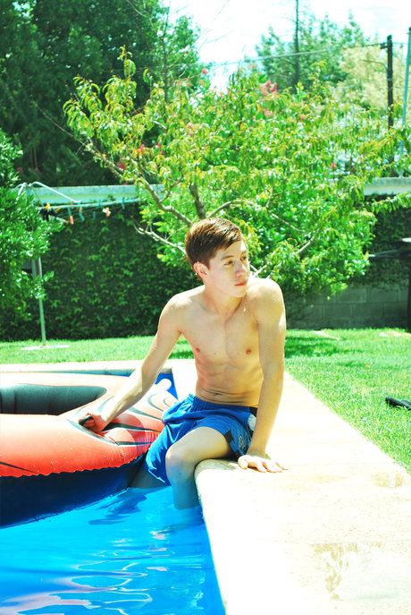 Foto di nudo di fuga di OnlyFans di Neonwarrior9   Telegram Better Talk