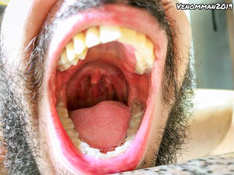 Naken läckt OnlyFans-bild av Alexandervenom