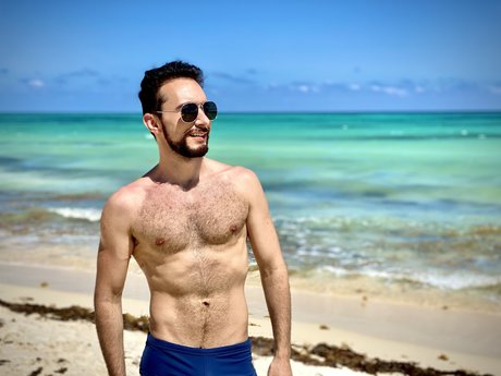 Omegatox OnlyFansリークヌード写真