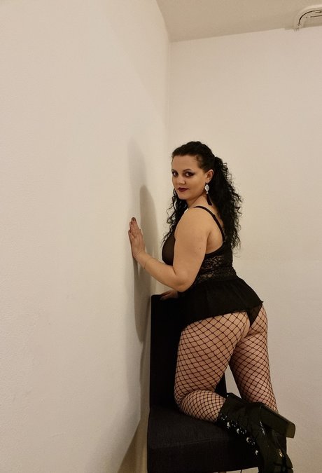 Alaston vuotanut OnlyFans-kuva Lory