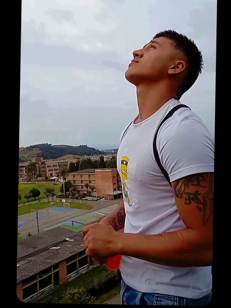 Felipe Pinzon OnlyFansリークヌード写真