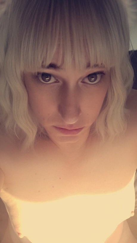 Rain OnlyFansリークヌード写真