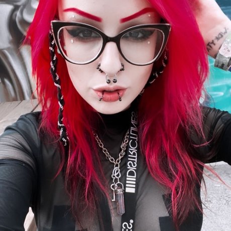 Naken läckt OnlyFans-bild av Roii