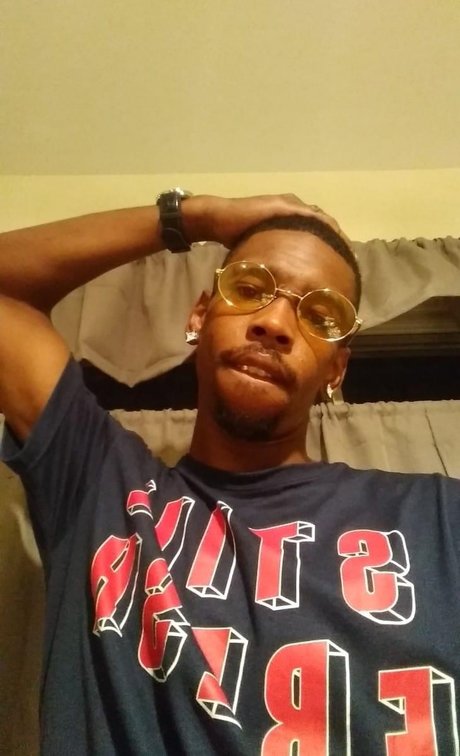 Nahá fotka uniklých OnlyFans od Big Rico