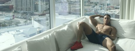 Santiago OnlyFans泄露裸照