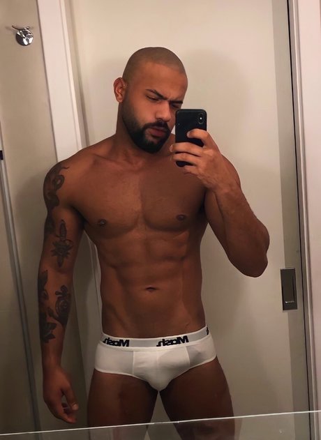 Malvado OnlyFans 유출 누드 사진