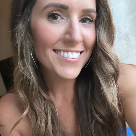 Alaston vuotanut OnlyFans-kuva Stella 