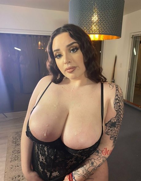 Photo nue de fuite OnlyFans de Jpaid69