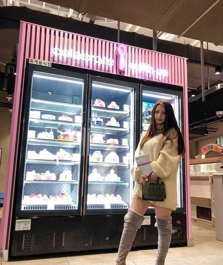  OnlyFans 유출 누드 사진