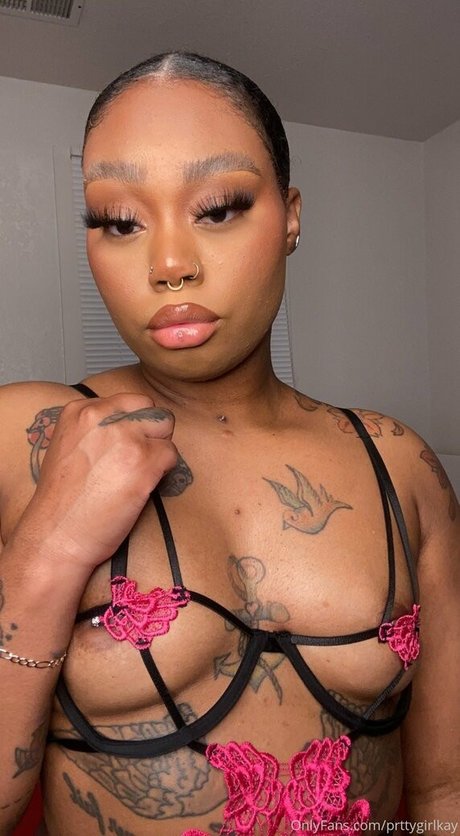 Foto desnuda filtrada de OnlyFans de Prttygirlkay