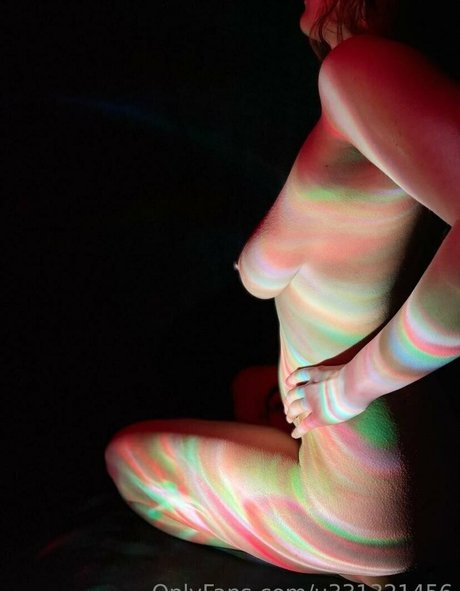 Alaston vuotanut OnlyFans-kuva Whiskeygirl19