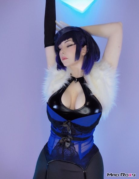 Alasti lekkinud OnlyFans-i pilt Roxymadness