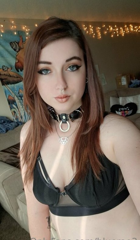 Bluerae3 naked leaks OnlyFans pic