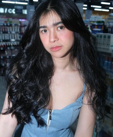 Foto di nudo di fuga di OnlyFans di Roxyluxe