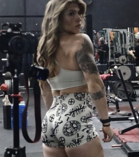 Nacktes geleaktes OnlyFans-Foto von Betsy Parmley