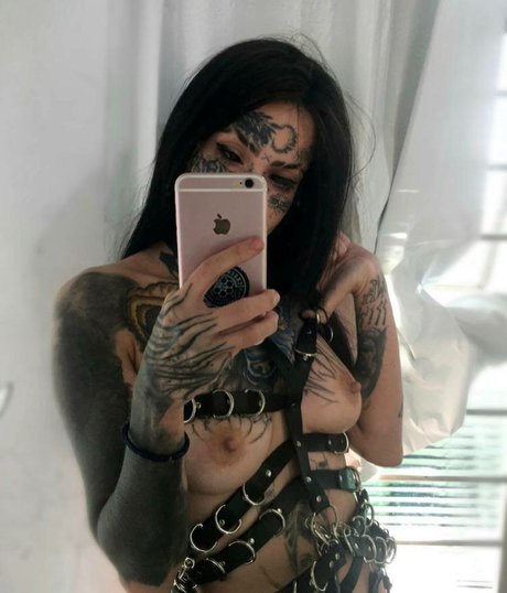 Foto di nudo di fuga di OnlyFans di Insaneinternetgrl