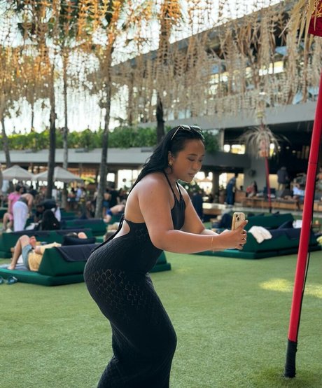 Naken läckt OnlyFans-bild av Haifaza