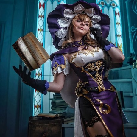 Naakte gelekte OnlyFans-foto van Mariia Karpenko